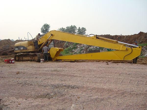 挖掘機(jī)加長(zhǎng)臂、加長(zhǎng)臂、挖掘機(jī)改裝加長(zhǎng)臂、挖掘機(jī)加長(zhǎng)臂廠家
